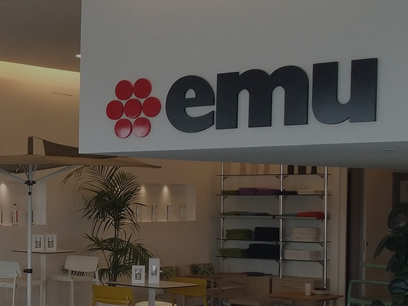 Acque di Lusso negli Showroom Emu
